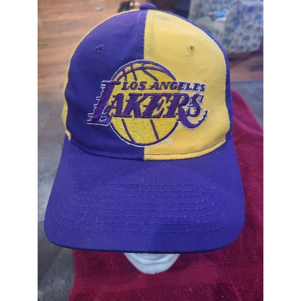 Vintage NBA LA Lakers Pinwheel Starter Hat - Hot Hat RARE